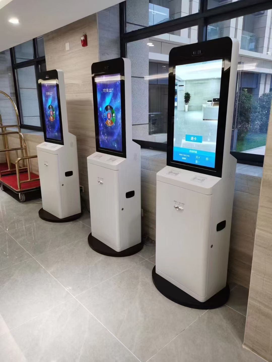 专注自助入住终端，为集成伙伴提供软硬一体